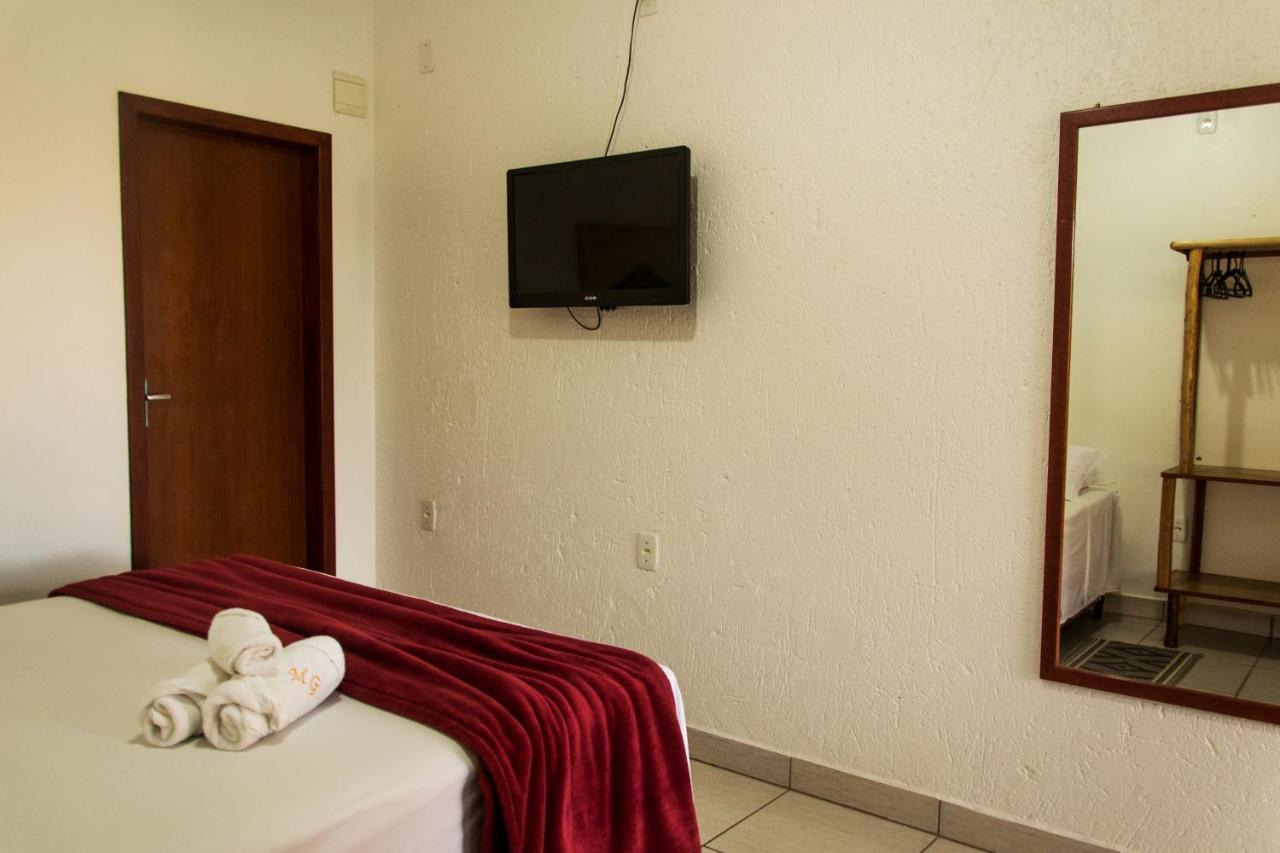 Morada Do Gabriel Hotell Guarda do Embaú Eksteriør bilde