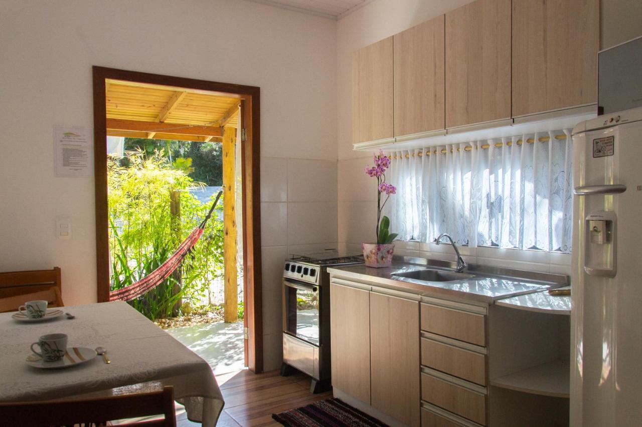 Morada Do Gabriel Hotell Guarda do Embaú Eksteriør bilde