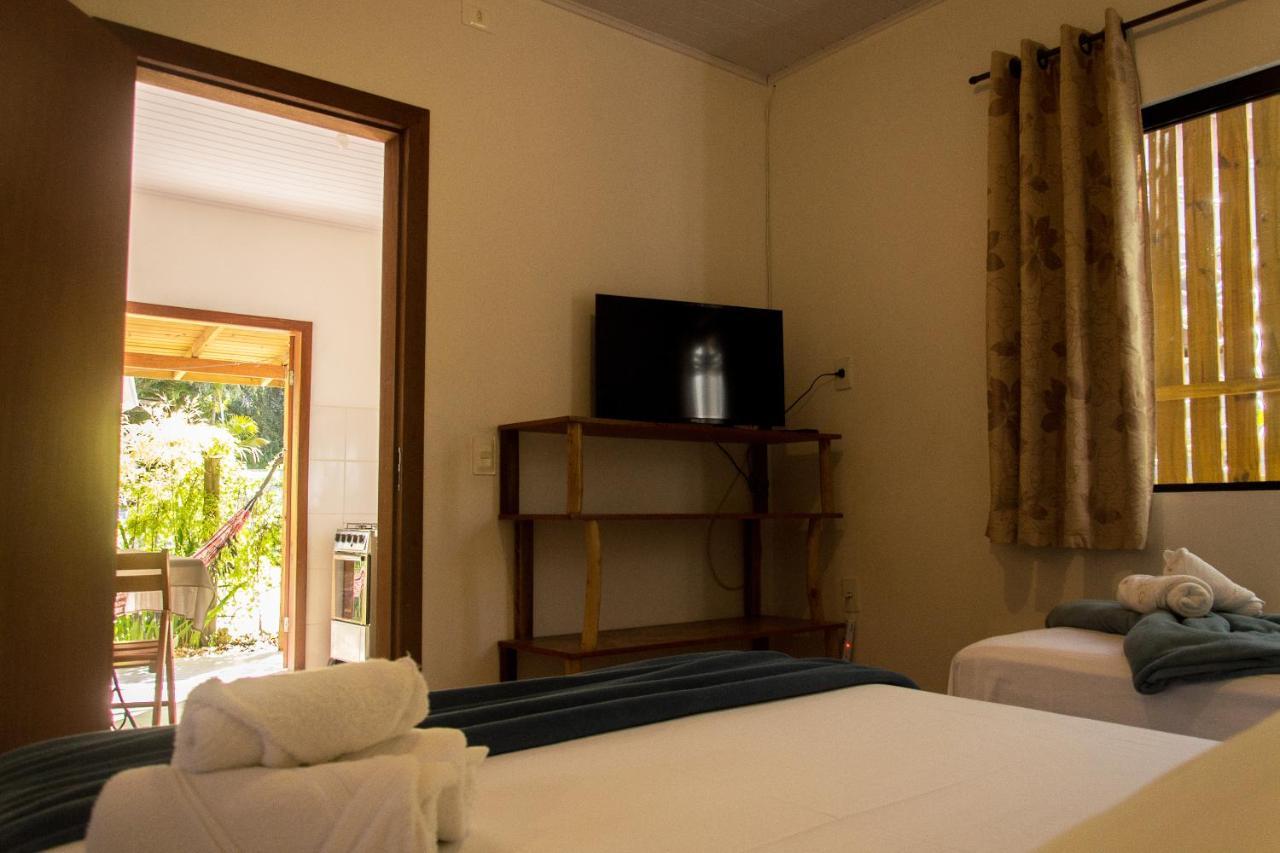 Morada Do Gabriel Hotell Guarda do Embaú Eksteriør bilde